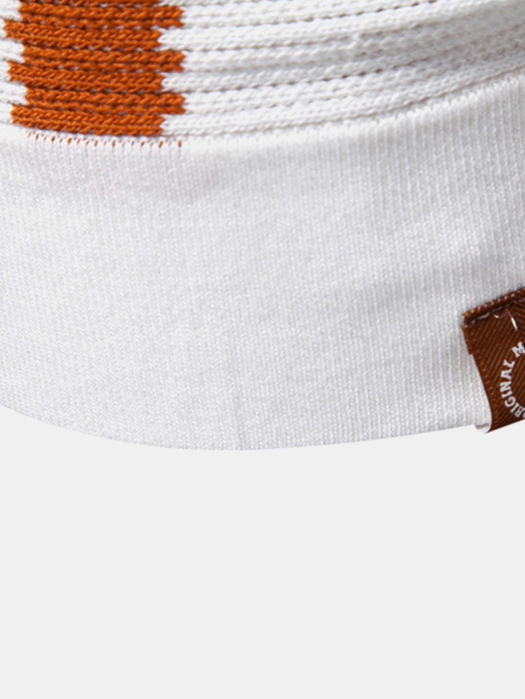 Polo a V in Maglia Stripe e Pantaloni in Lino a Gamba Dritta