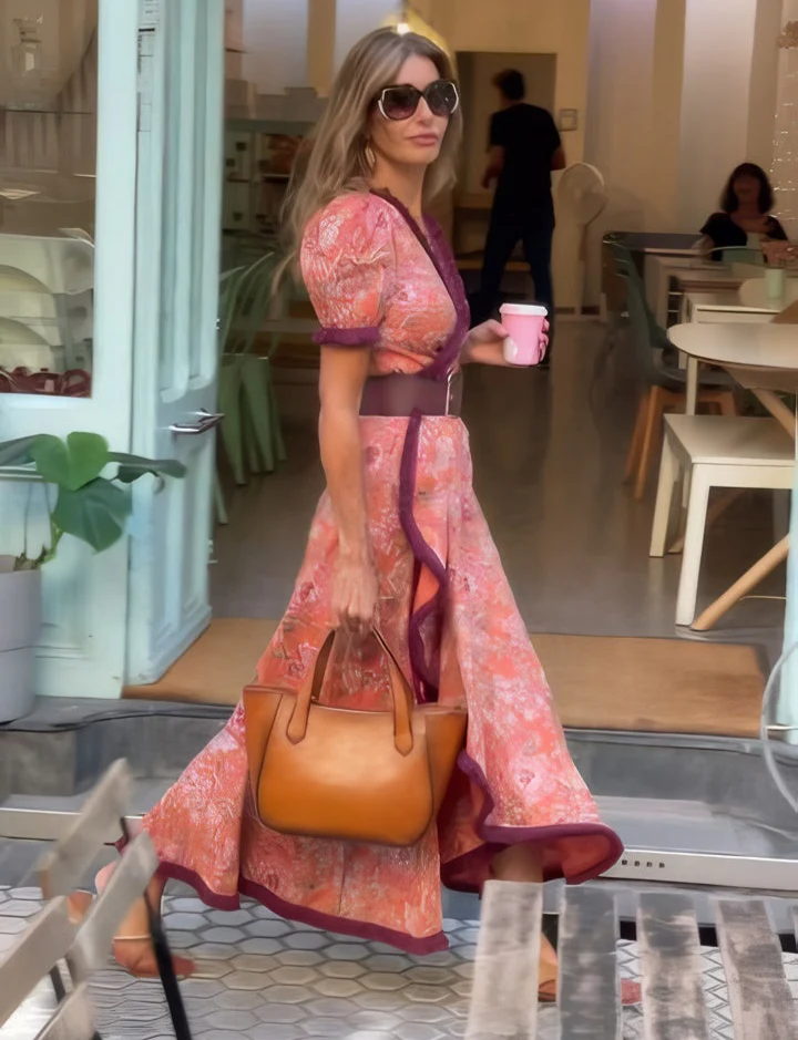 Isabella™ | Elegante Vestito Maxi Rosa con Maniche Corte