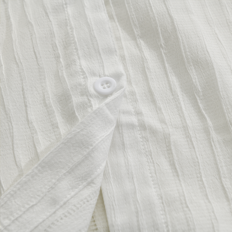 Camicia a maniche lunghe con colletto a revers e righe in tinta unita da uomo