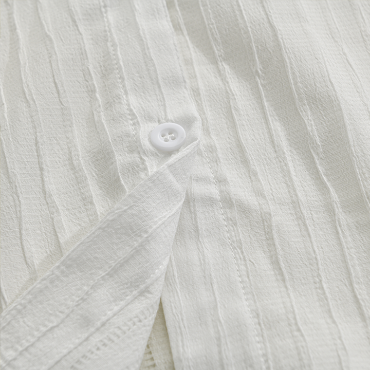 Camicia a maniche lunghe con colletto a revers e righe in tinta unita da uomo