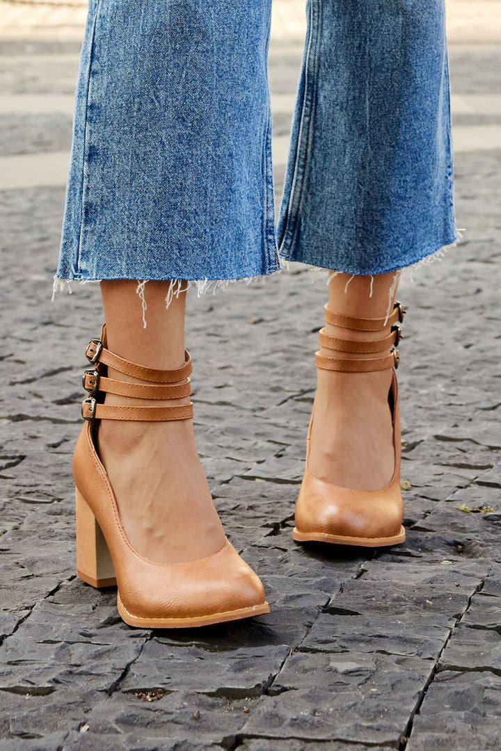 Casilda | Sandali lisci con cinturino alla caviglia e tacco spesso