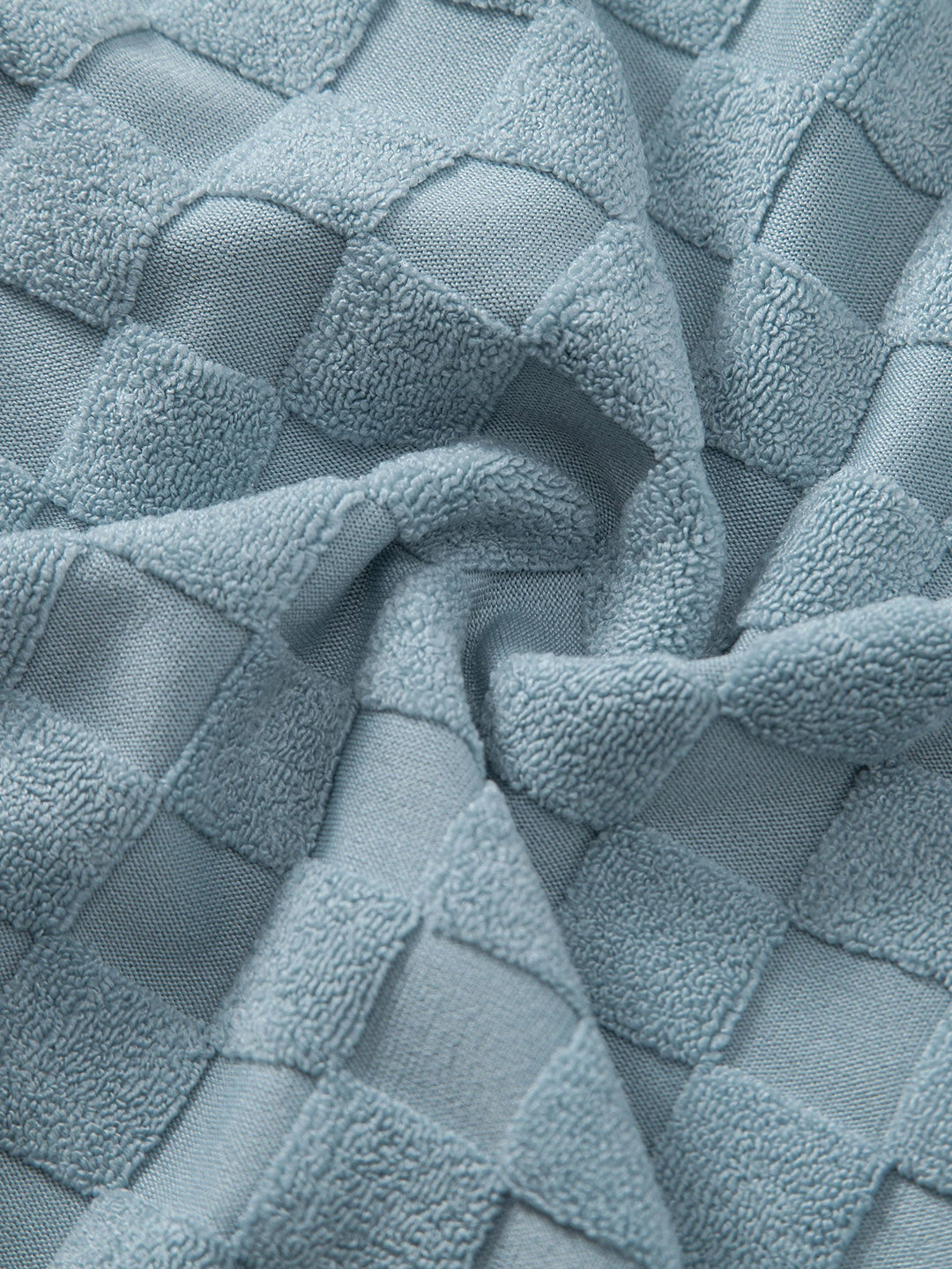 Camicia e Pantaloni Corti a Scacchi