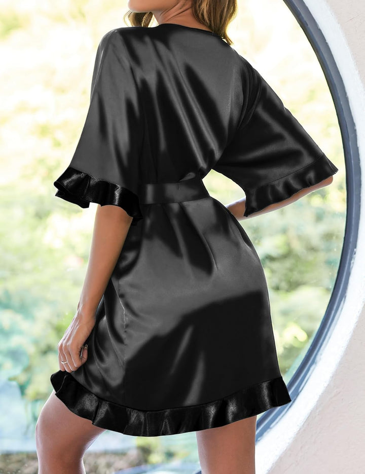 Evelyn™ | Accappatoio Kimono Corto da Donna in Raso con Volant in Seta e Maniche a Metà Braccio