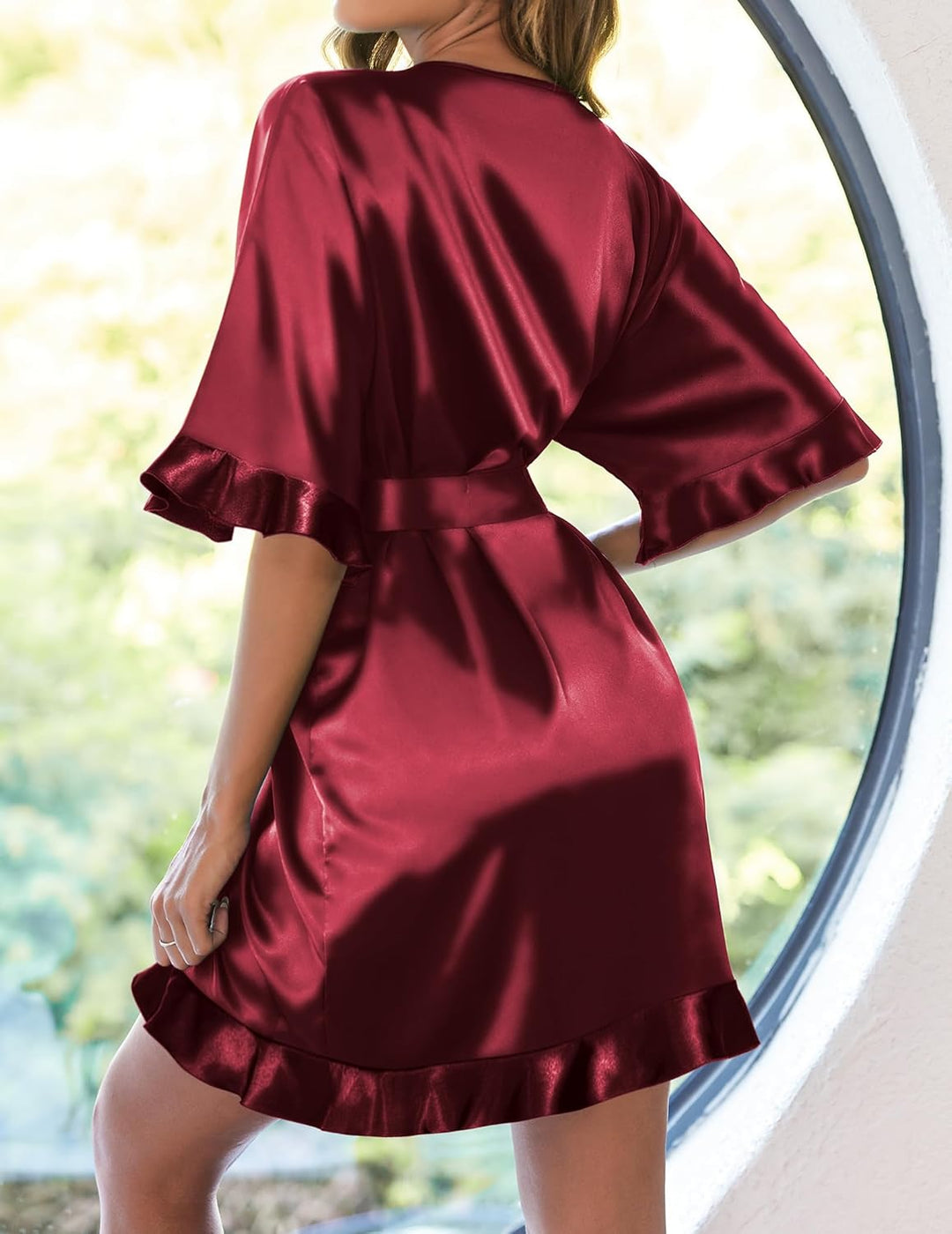 Evelyn™ | Accappatoio Kimono Corto da Donna in Raso con Volant in Seta e Maniche a Metà Braccio