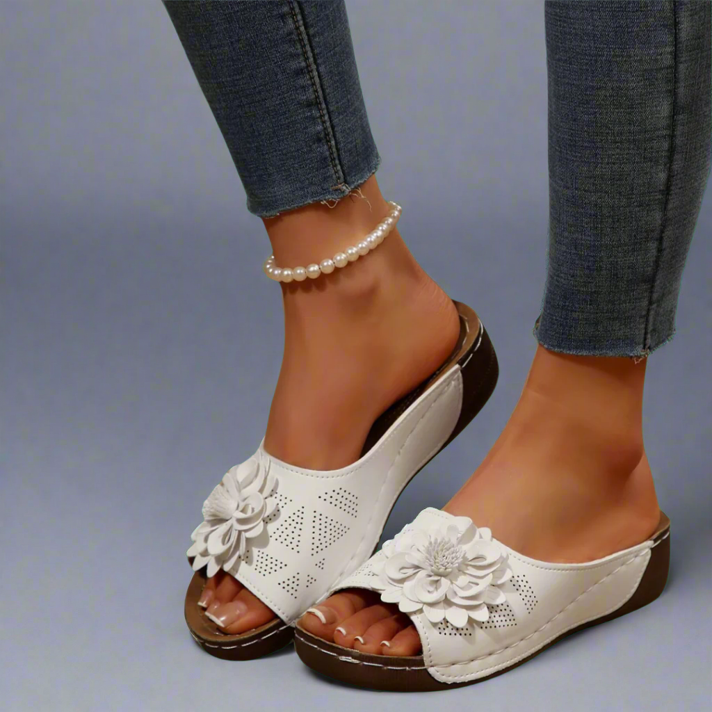 Jolanda™ | Eleganti Sandali Ortopedici con Motivo Floreale