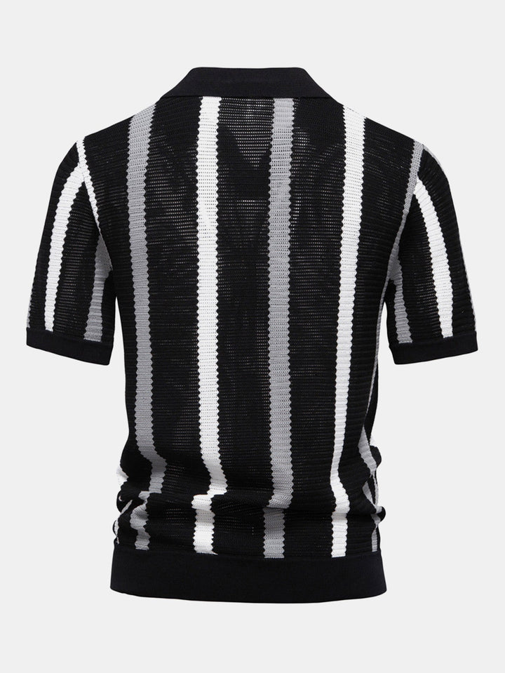 Polo a V in Maglia Stripe e Pantaloni in Lino a Gamba Dritta