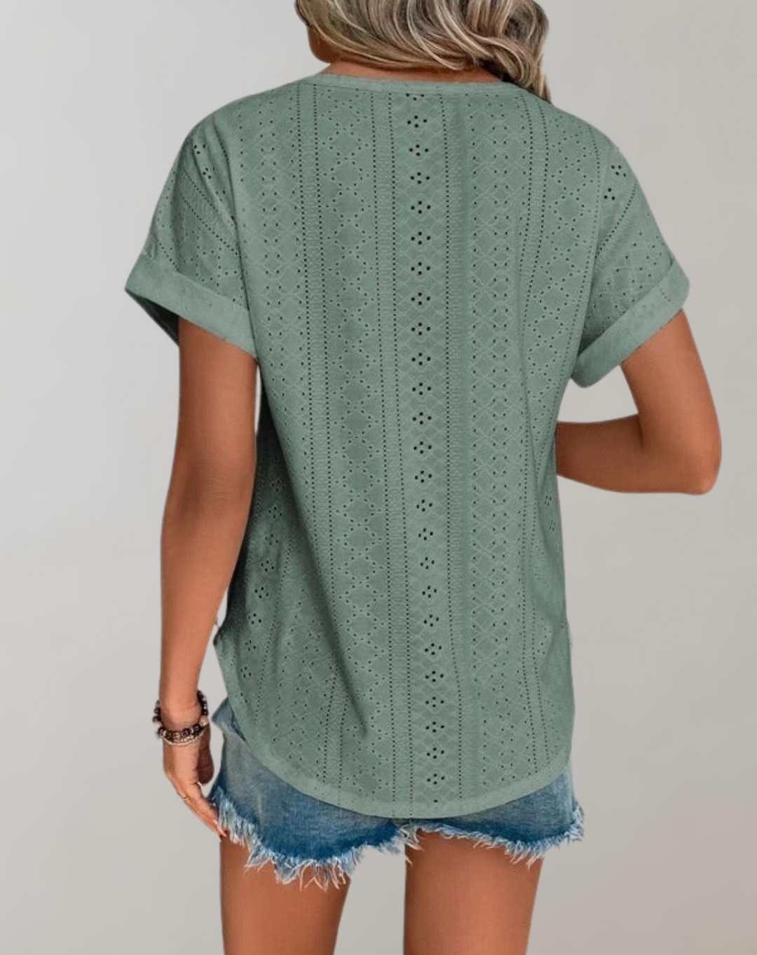Lara™ | Top Estivo Casual con Ricamo a Occhio