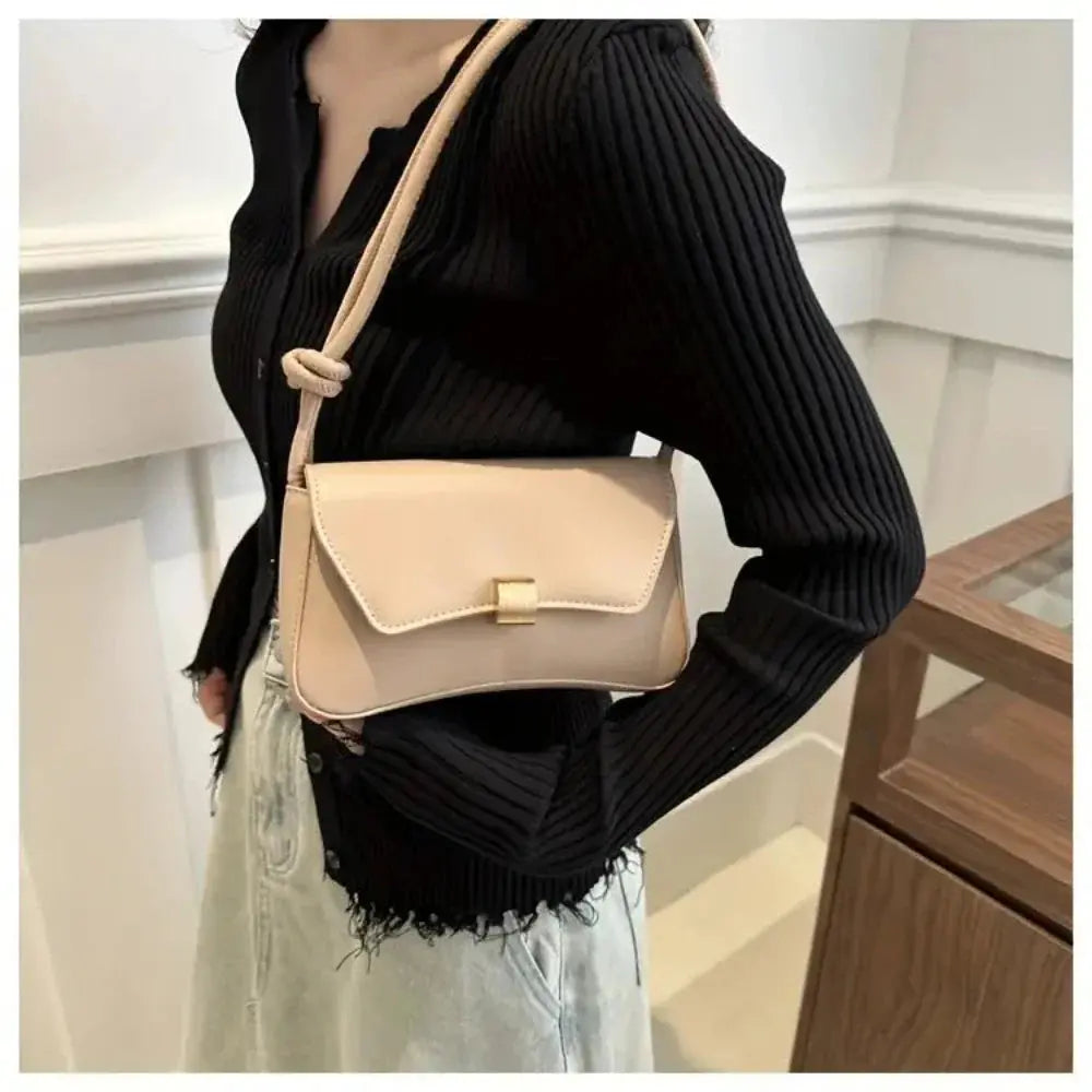 Borsa a Spalla Daphne Retro Flap