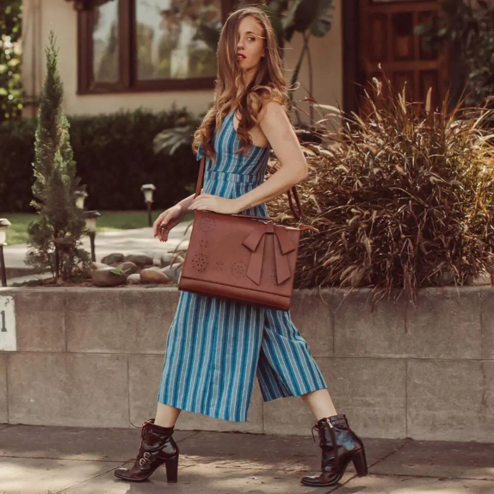 Borsa a Tracolla Elegante di Grace con Fiocco