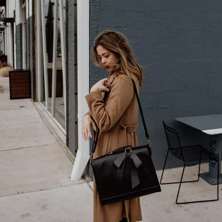 Borsa a Tracolla Elegante di Grace con Fiocco