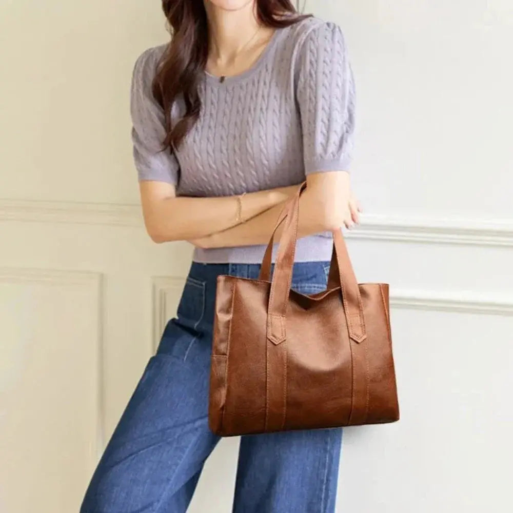 Grace’s Minimalist Luxe | Borsa a Spalla Morbida