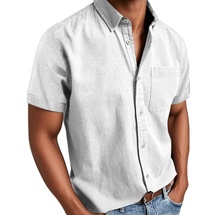Camicia da uomo classica con bottoni e maniche corte