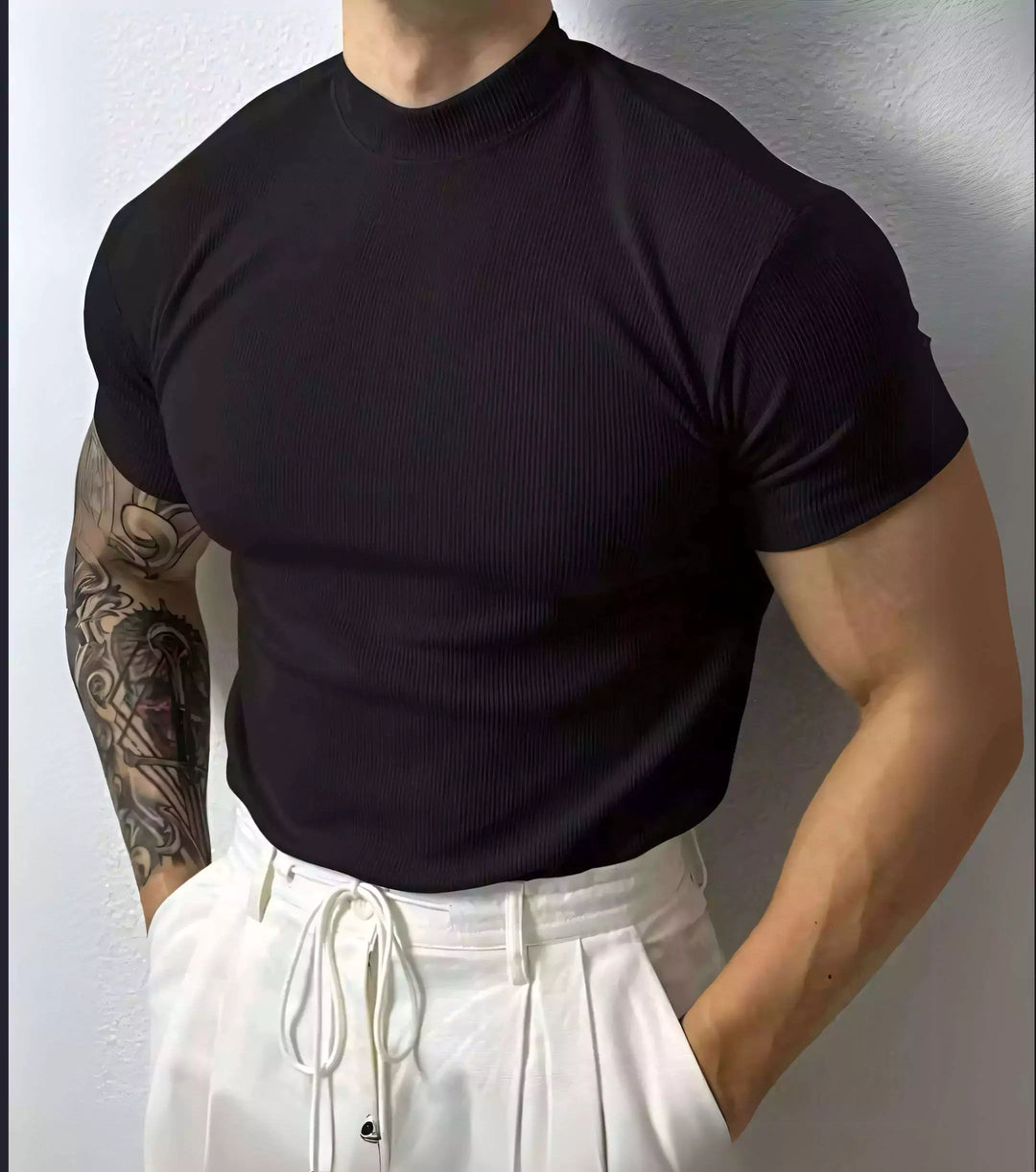 Nico™ | La Moderna Maglietta con Scollo alla Francese