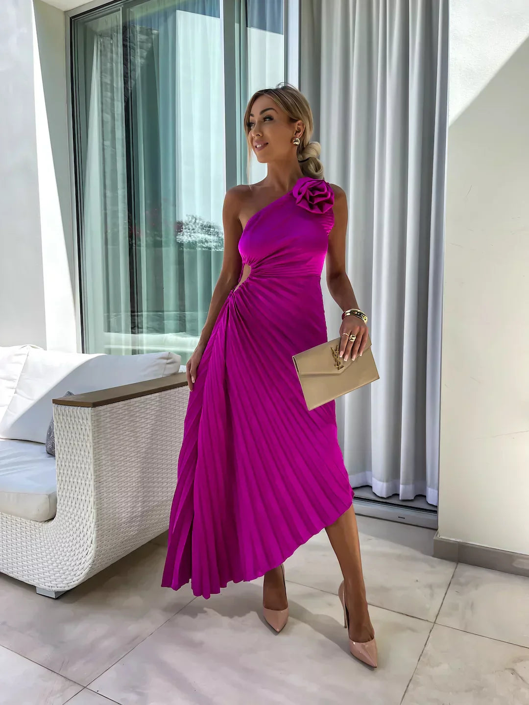 Lizbeth™ | Vestito con Spalle Floreali